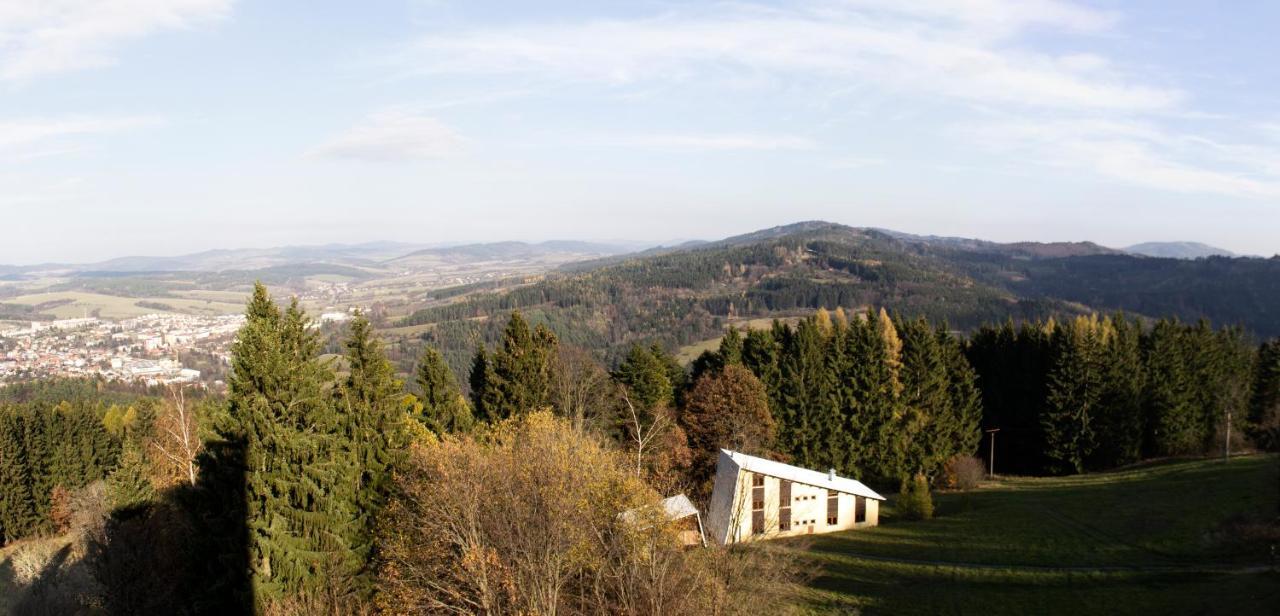 Horsky Hotel Jelenovska S Bazenem V Cene Valašské Klobouky エクステリア 写真